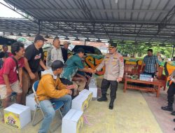 Giat Baksos Kapolres Serang, Bagikan Sembako Kepada Kaum Dhuafa