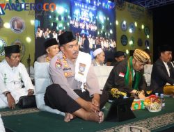 Polda Banten Bersama Kiyai dan Ribuan Santri ikuti Haul Sultan Maulana Hasanuddin Ke 468 H