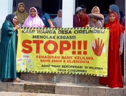 Masih Berkeliaran, Emak-Emak Larang Bank Keliling Ilegal Masuk