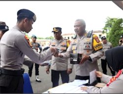Polda Banten Bagikan Uang Saku dan Pembekalan PAM TPS