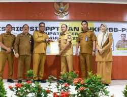 Bapenda Kabupaten Serang Serahkan SPPT PBB-P2 dan DHKP Tahun 2025