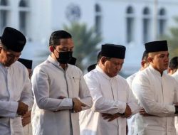 Presiden Prabowo Shalat Idul Adha di Istiqlal, Serahkan 985 Sapi Qurban ke Seluruh Indonesia