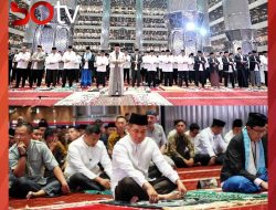 Panglima TNI Bersama Presiden RI Jalankan Salat Idul Adha di Masjid Istiqlal