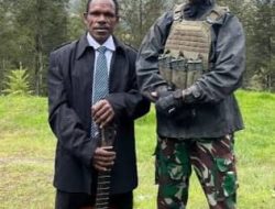 Nada Persaudaraan dari Wuloni Ketika TNI Membagikan Gitar dan Cinta di Tengah Kabut Ilaga