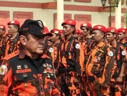 Ormas Dilarang Pakai Seragam Mirip TNI-Polri. Pemuda Pancasila: Mana Ada Tentara Seragamnya Oranye!