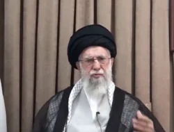 Iran Ancam Balas Amerika dan Sebut Israel Anjing Peliharaan