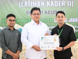 Pemateri LK II Cabang Jakarta Raya. Viva Yoga: Harus Membaca dan Memahami Ideologi