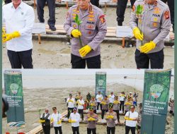 Kapolri dan Menteri LH Tanam Mangrove di Kalbar