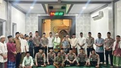 Pererat Silaturahmi, Brimob PMJ Laksanakan Tarawih Keliling