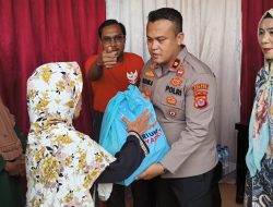 Ikuti Peresmian Jembatan Merah Putih Presisi oleh Presiden RI secara Zoom, Polsek Cikande Bareng Forkopincam Salurkan Sembako Kapolres Serang