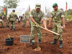 Sinergitas TNI, Polri, Pemprov Riau, dan Buruh dalam Gerakan Tanam Sejuta Pohon 
